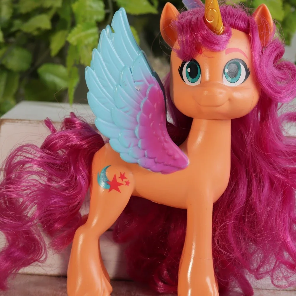 My Little Pony Sunny Starscout Alicorn Figure Pink Hair Orange F3873 Hasbro 2021